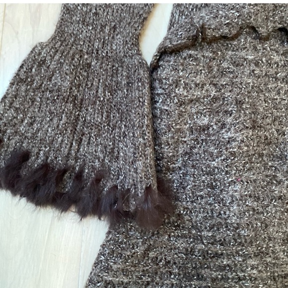 Tempo Paris Brown Rabbit Fur Trim Long Snap Sweater Coat s M/L worn once Cute! - Picture 8 of 9